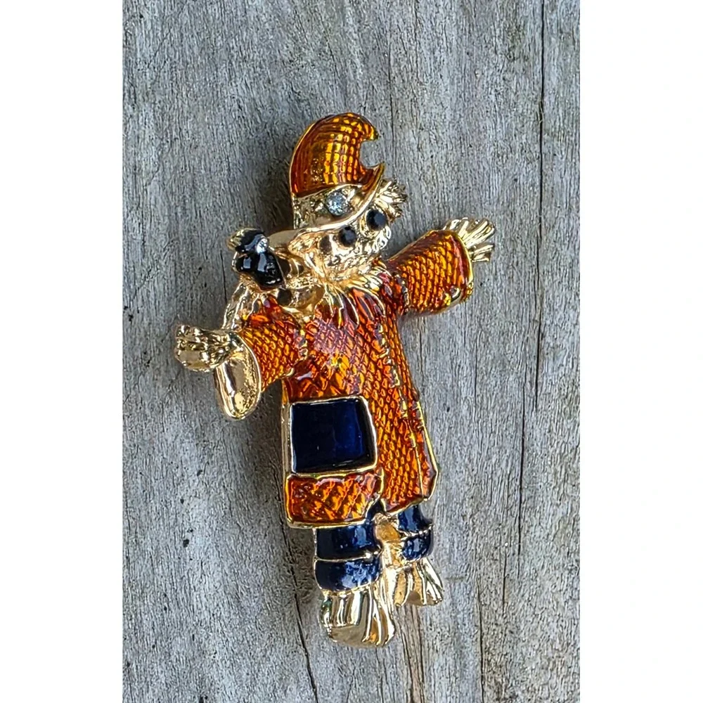 Scarecrow Brooch Gold Tone Enamel Fall Autumn Crow Rhinestone Pin